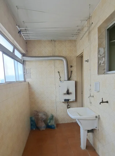 Antes: Lavanderia · Reforma Apartamento SP